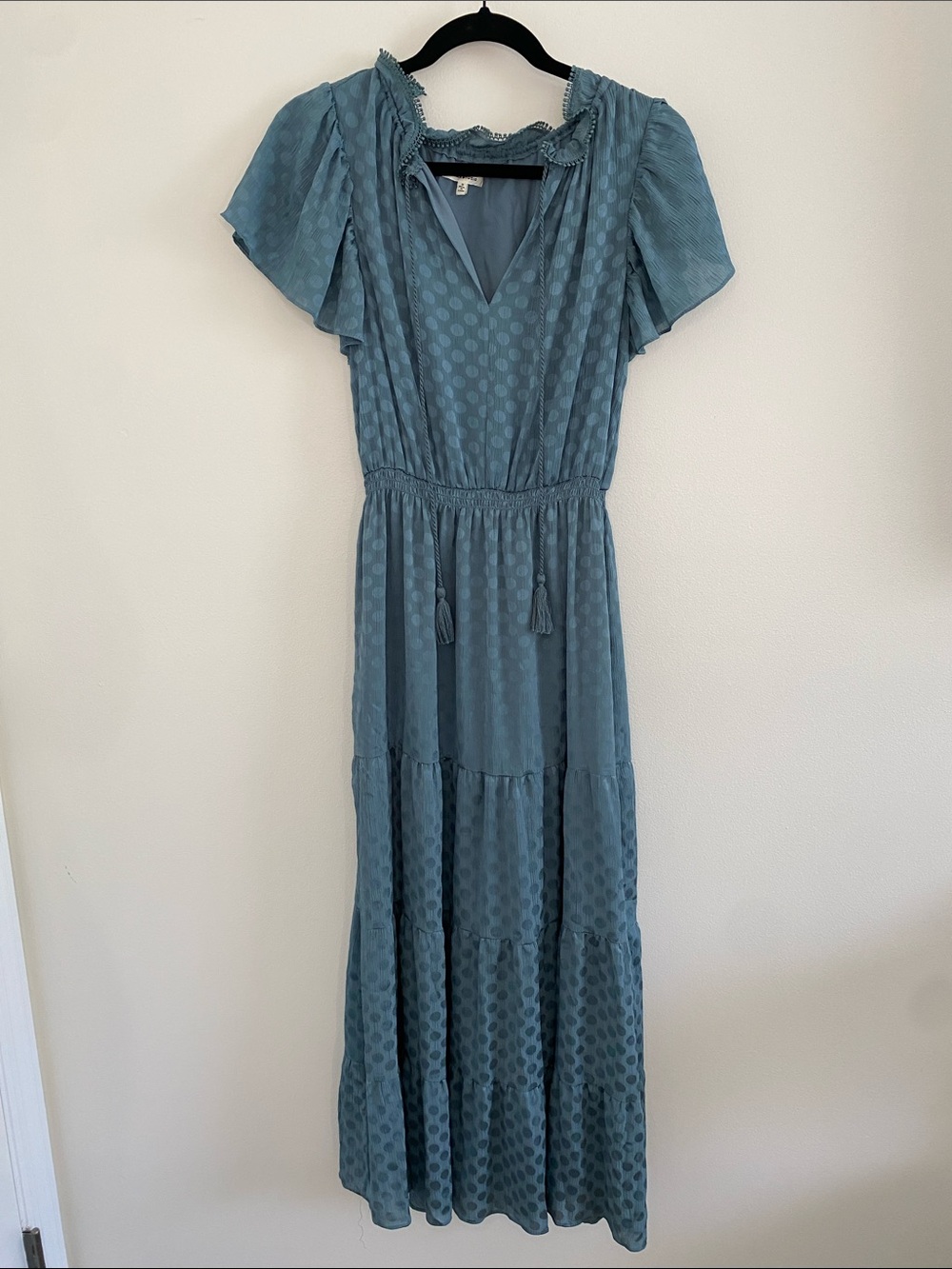 Max Studio Dusty Blue Polka Dot VNeck Tiered Maxi Dress Flutter Sleeve Small